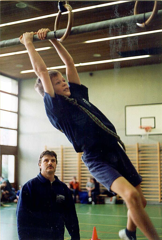 JugiSchlussturnen2001-09