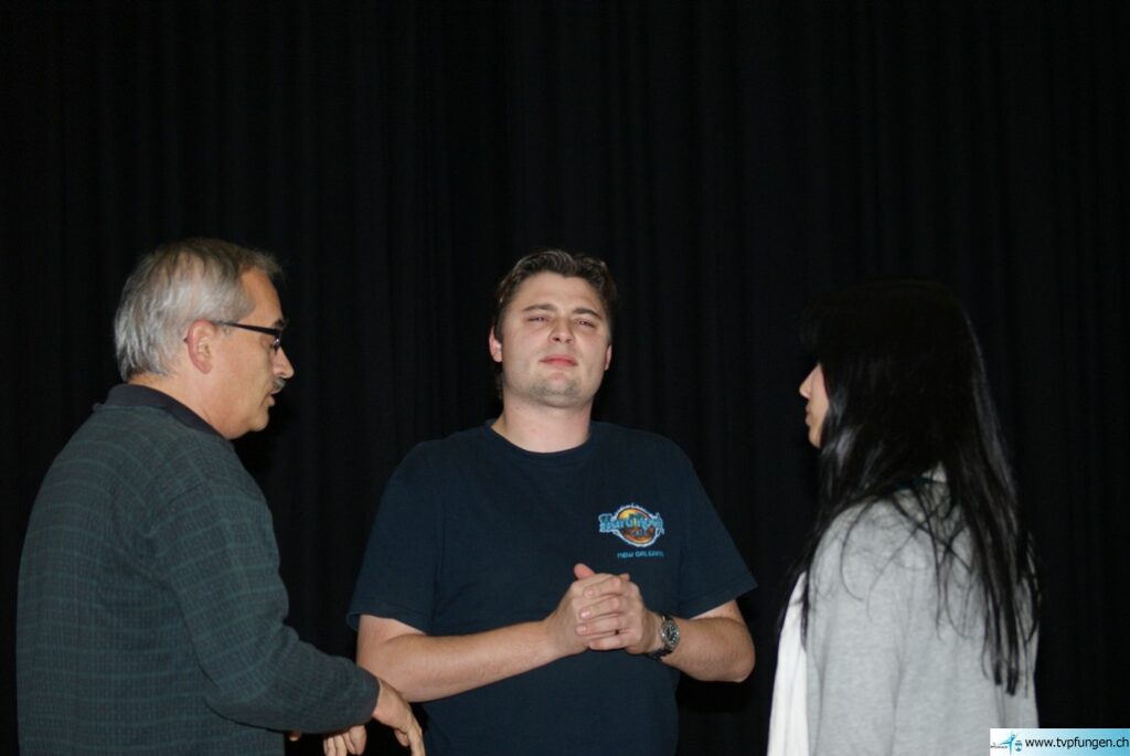 10_Au_Theaterproben098