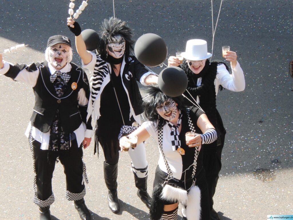 12FasnachtPfungen_037