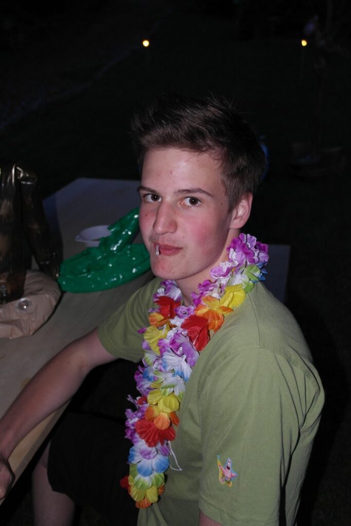 13_TV_180erParty_124