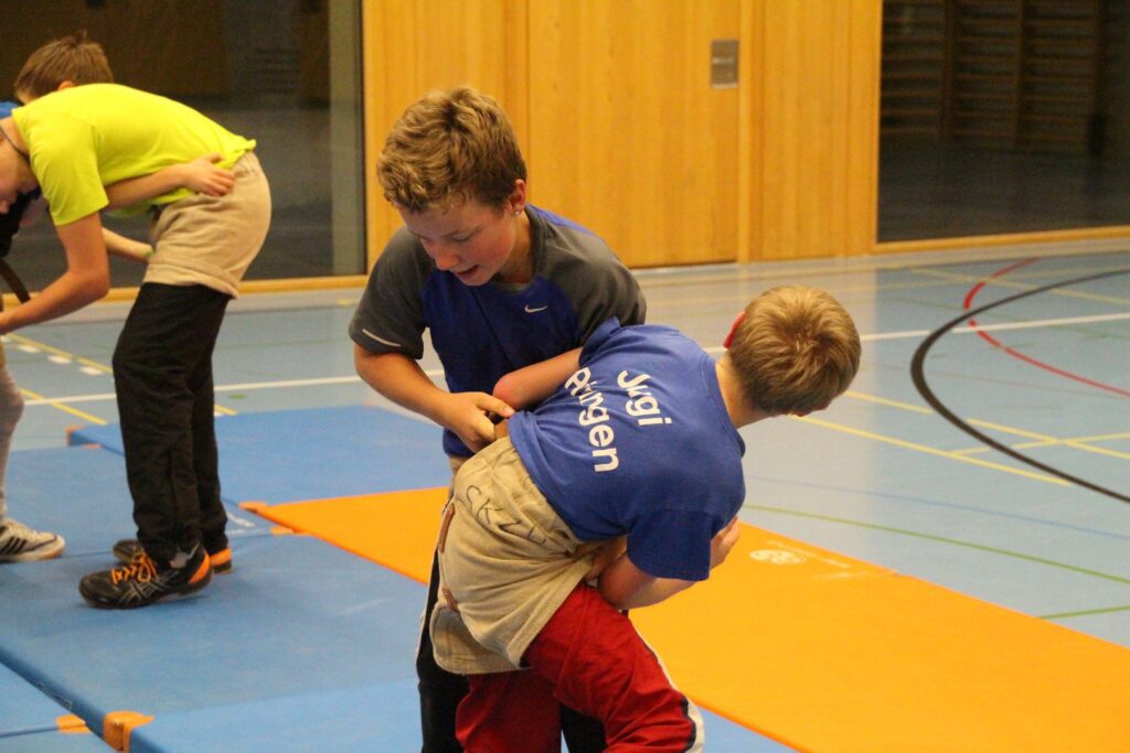 13_Jugi_Schwingen_027