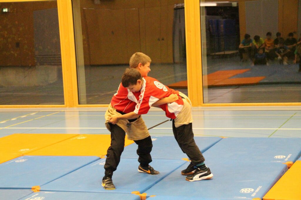 13_Jugi_Schwingen_056