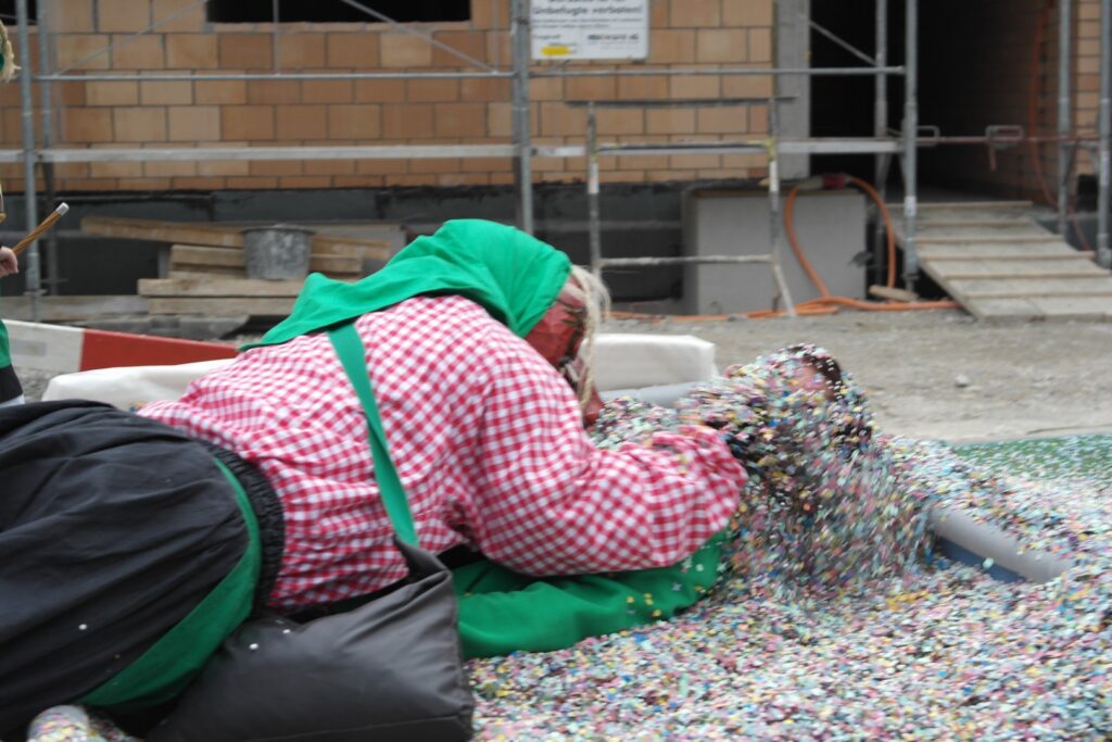 14_TVDR_FasnachtPfungen-1_034