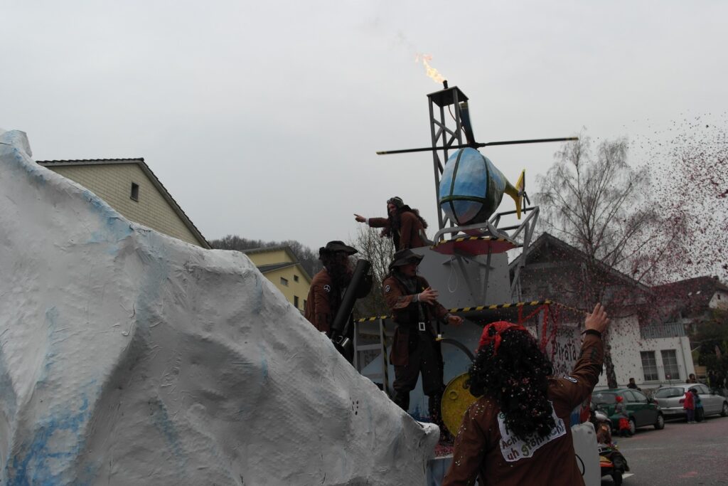 14_TVDR_FasnachtPfungen-1_100