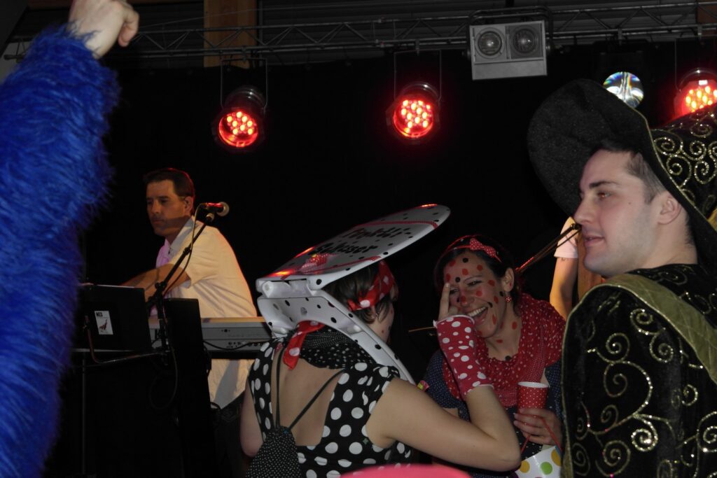 14_TVDR_FasnachtPfungen-1_157