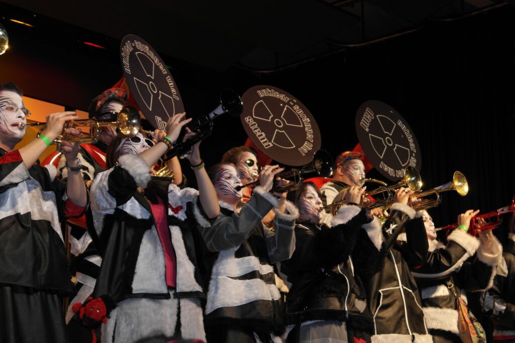 14_TVDR_FasnachtPfungen-1_210