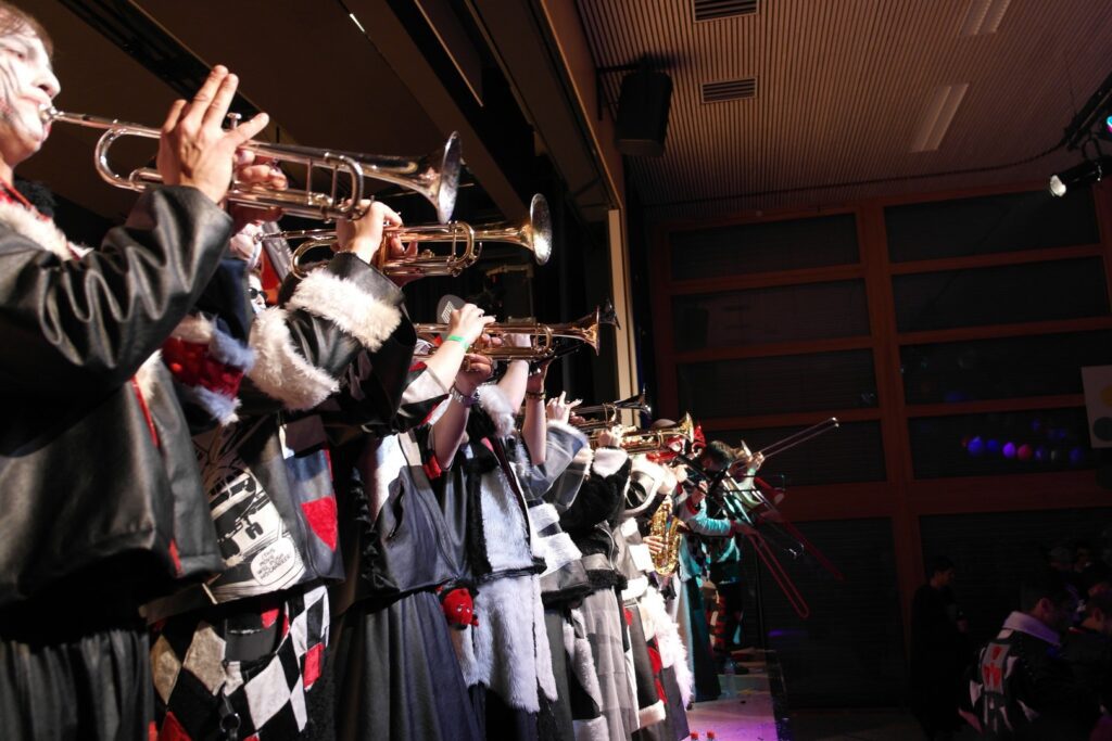 14_TVDR_FasnachtPfungen-1_213