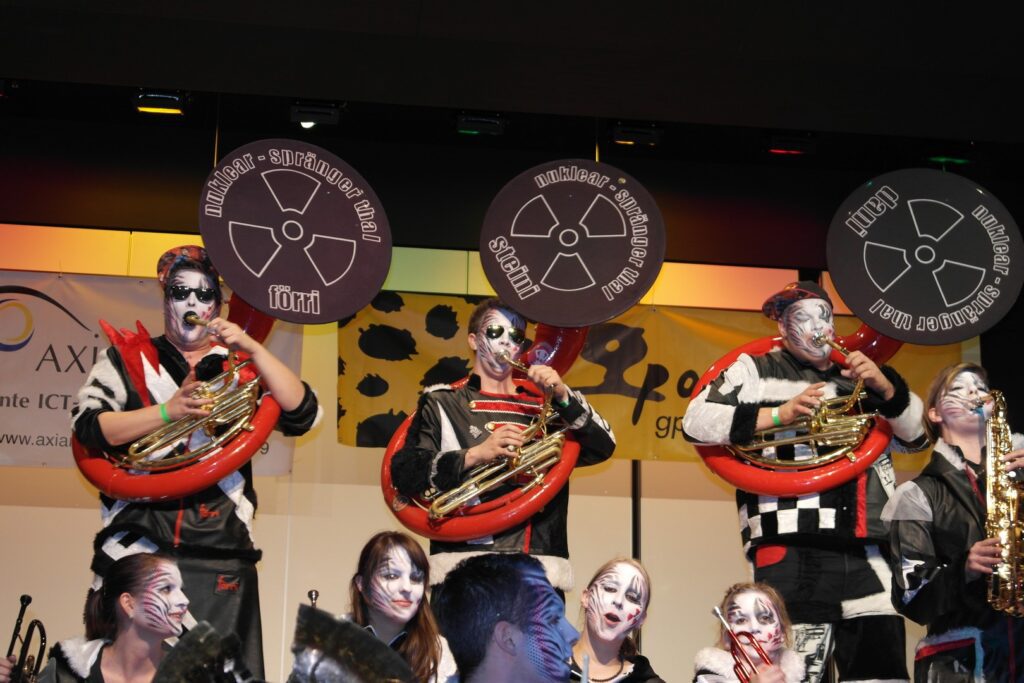 14_TVDR_FasnachtPfungen-1_215