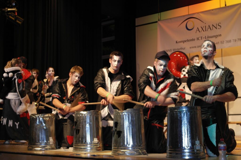 14_TVDR_FasnachtPfungen-1_220