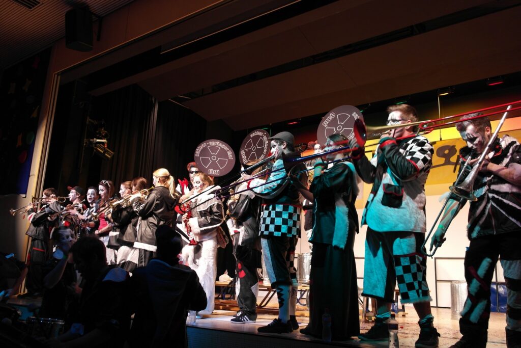 14_TVDR_FasnachtPfungen-1_221