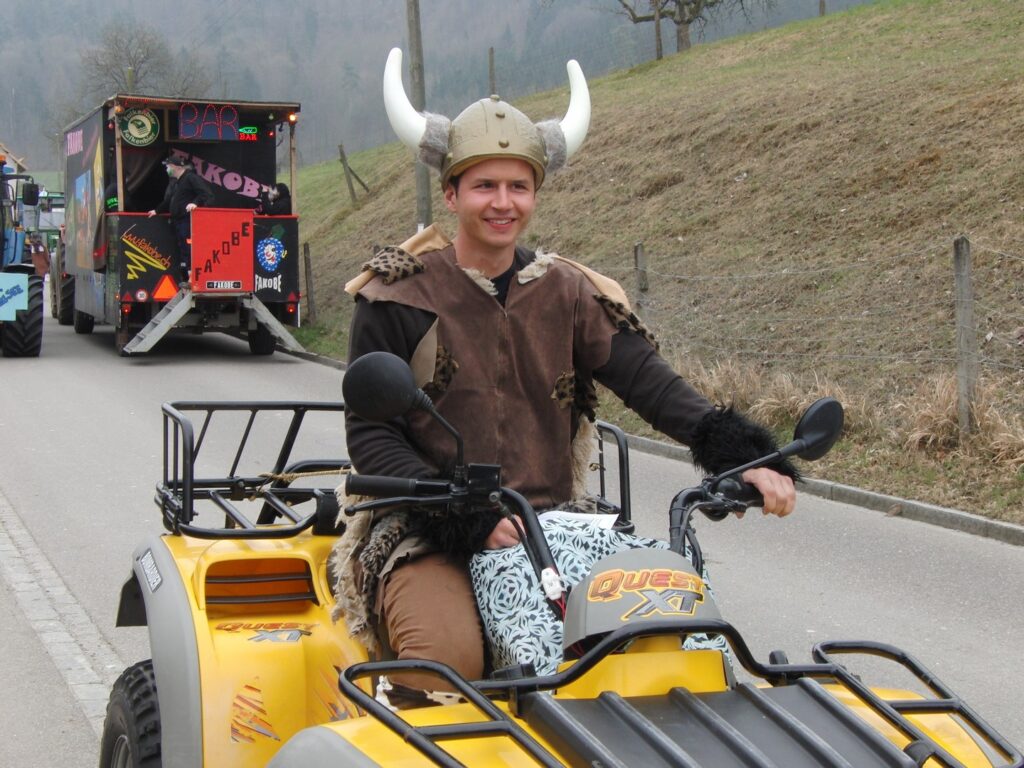 14_TVDR_FasnachtPfungen-2_011