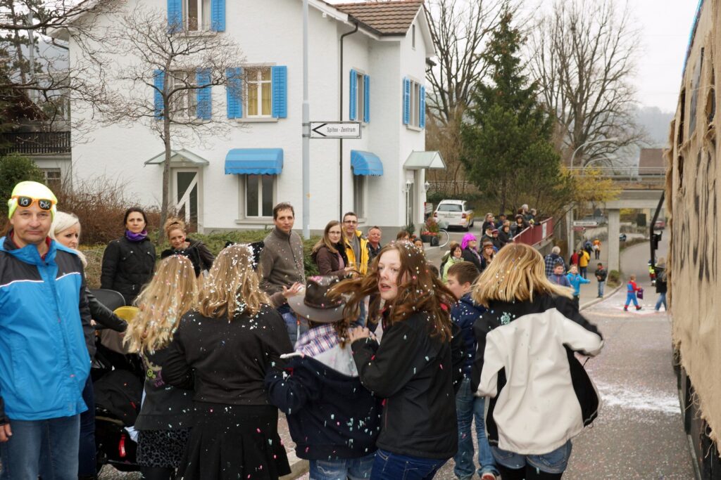14_TVDR_FasnachtPfungen-3_074