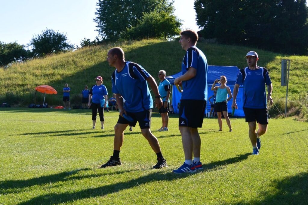 M&auml;nnerriege am RTF in Ossingen 21. Juni 2014