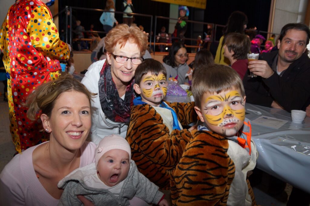 15_TVDR_FasnachtPfungen-1_049