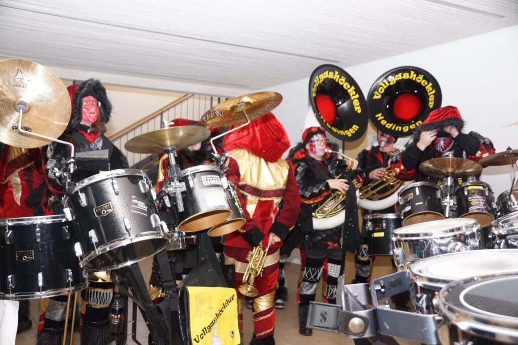 15_TVDR_FasnachtPfungen-1_051