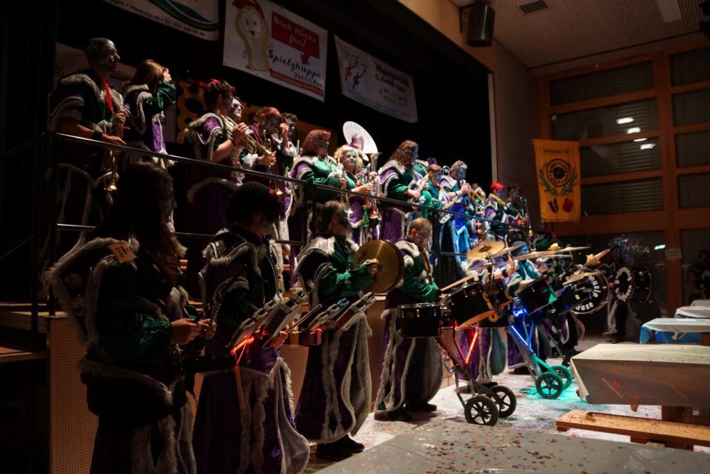 15_TVDR_FasnachtPfungen-1_066