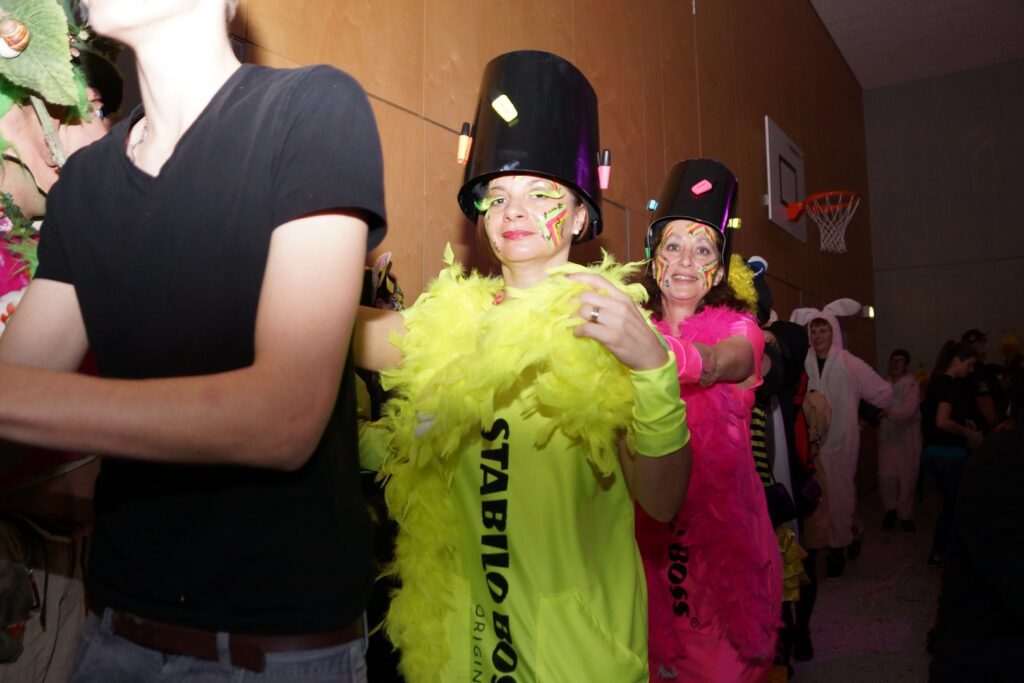 15_TVDR_FasnachtPfungen-1_101