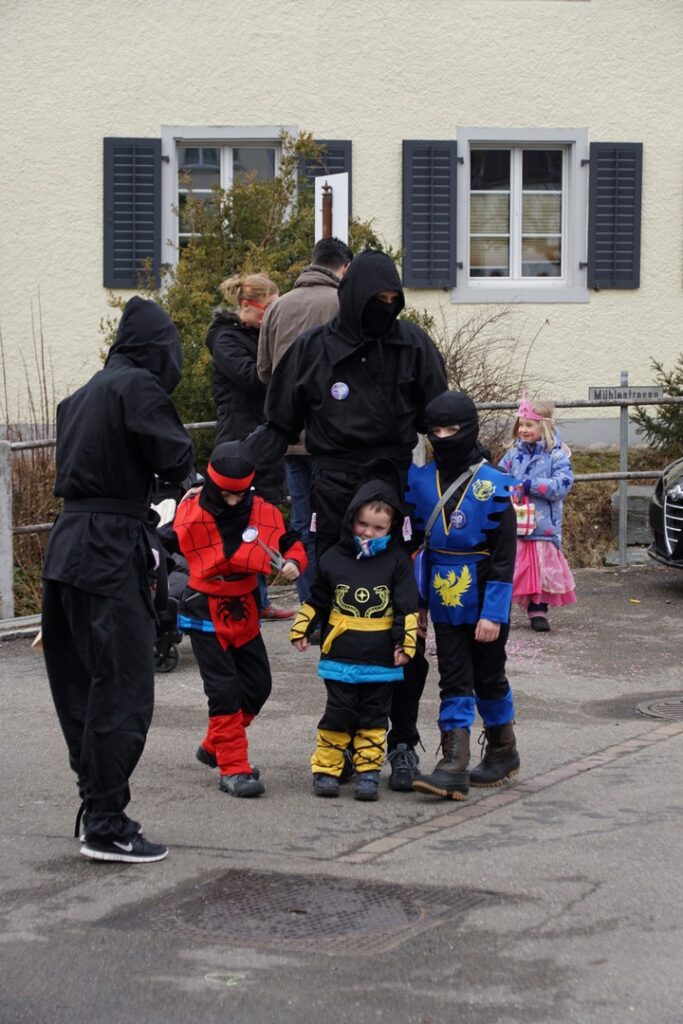 15_TVDR_FasnachtPfungen-2_004