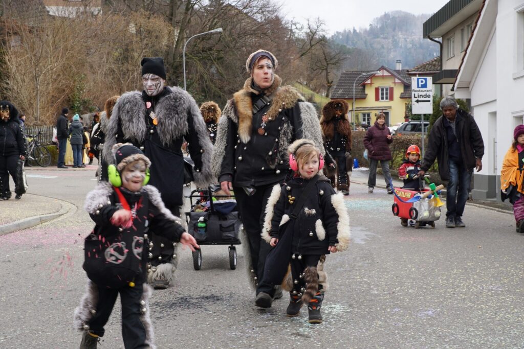 15_TVDR_FasnachtPfungen-2_121