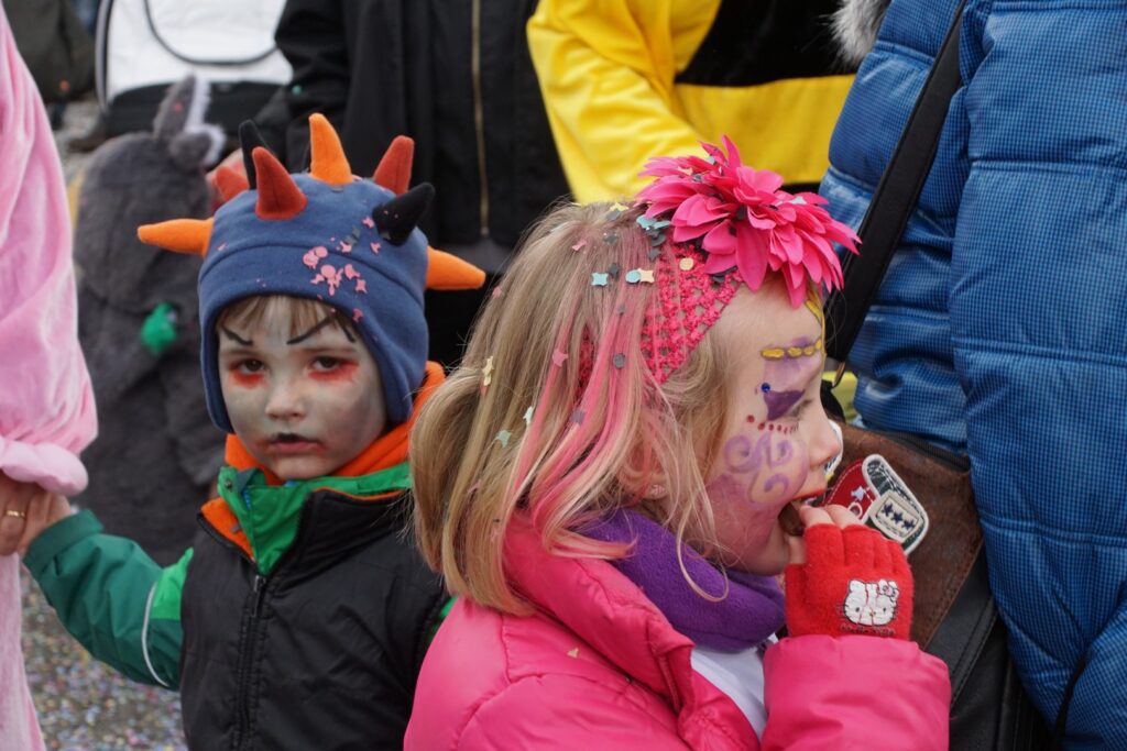 15_TVDR_FasnachtPfungen-2_180