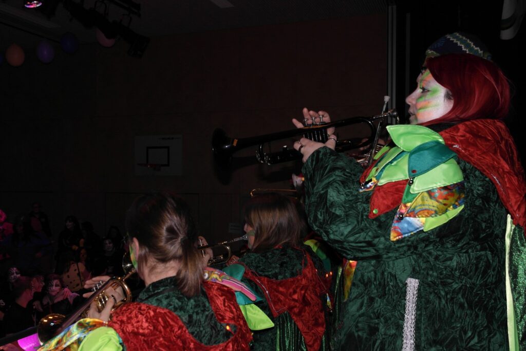 15_TVDR_FasnachtPfungen-3_108