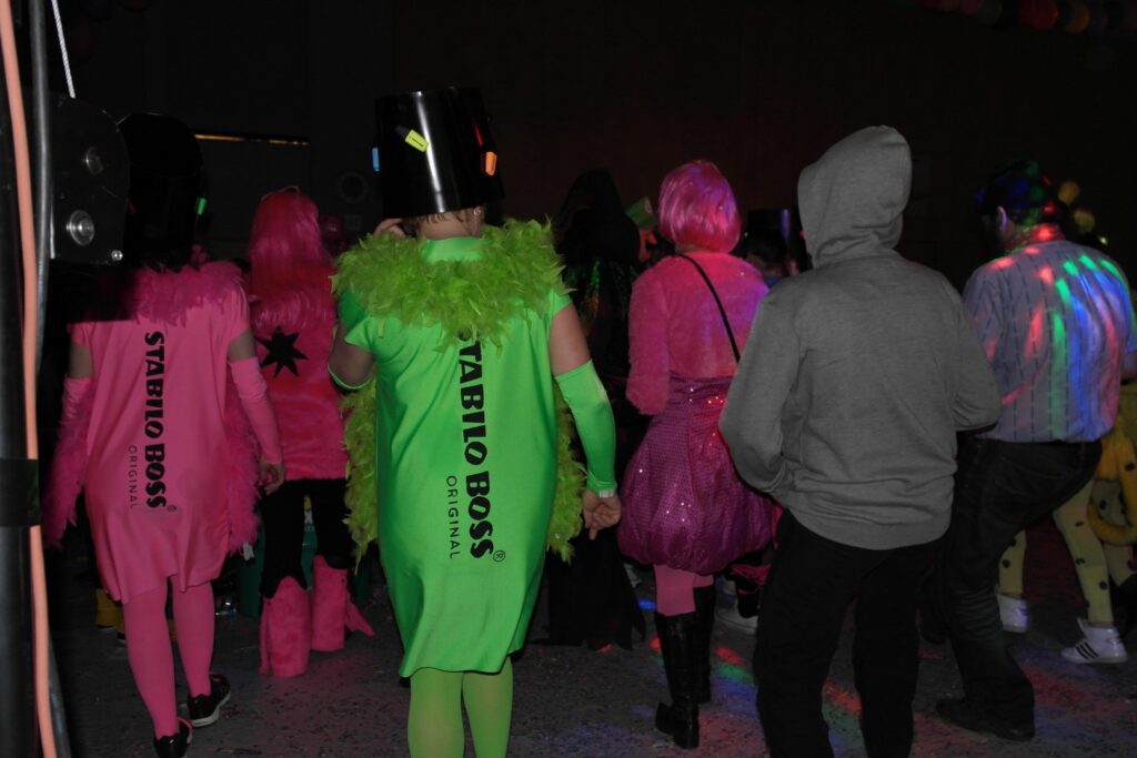 15_TVDR_FasnachtPfungen-3_117