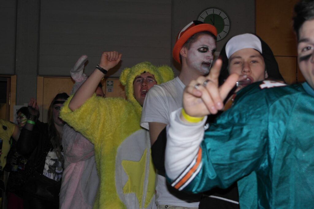 15_TVDR_FasnachtPfungen-3_133