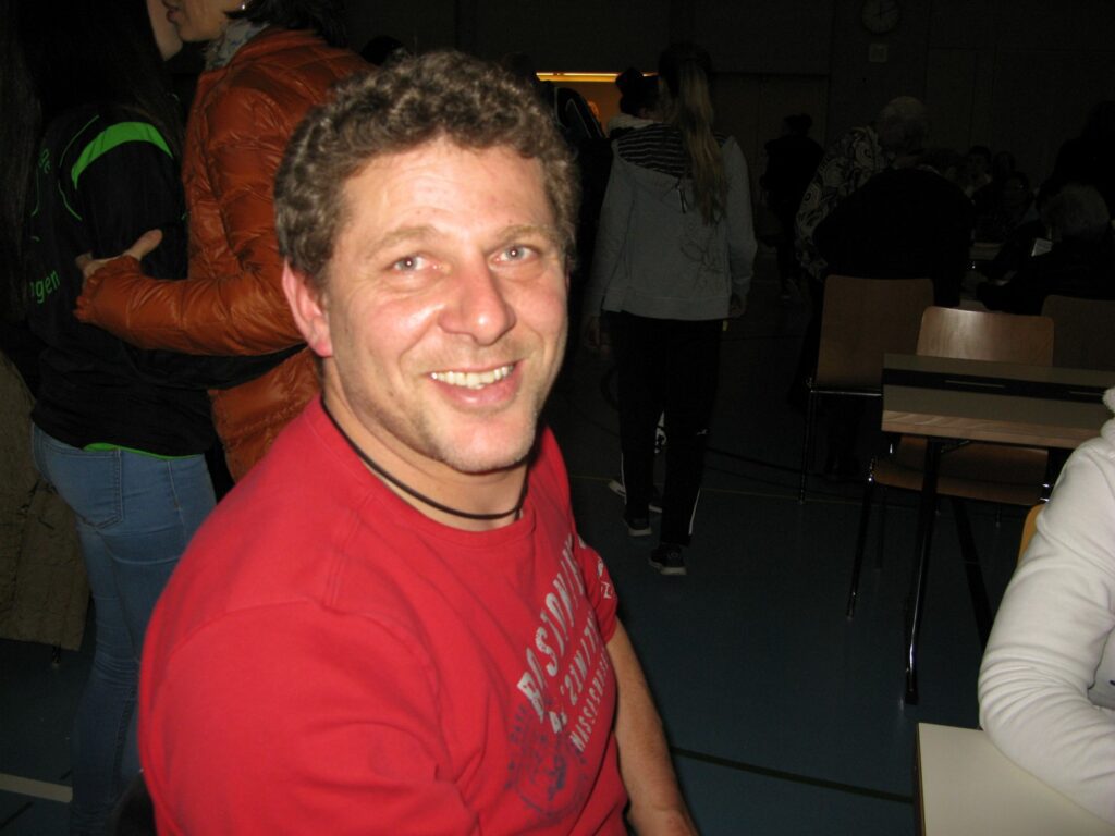 14_TVDR_AU_Bar-1_004