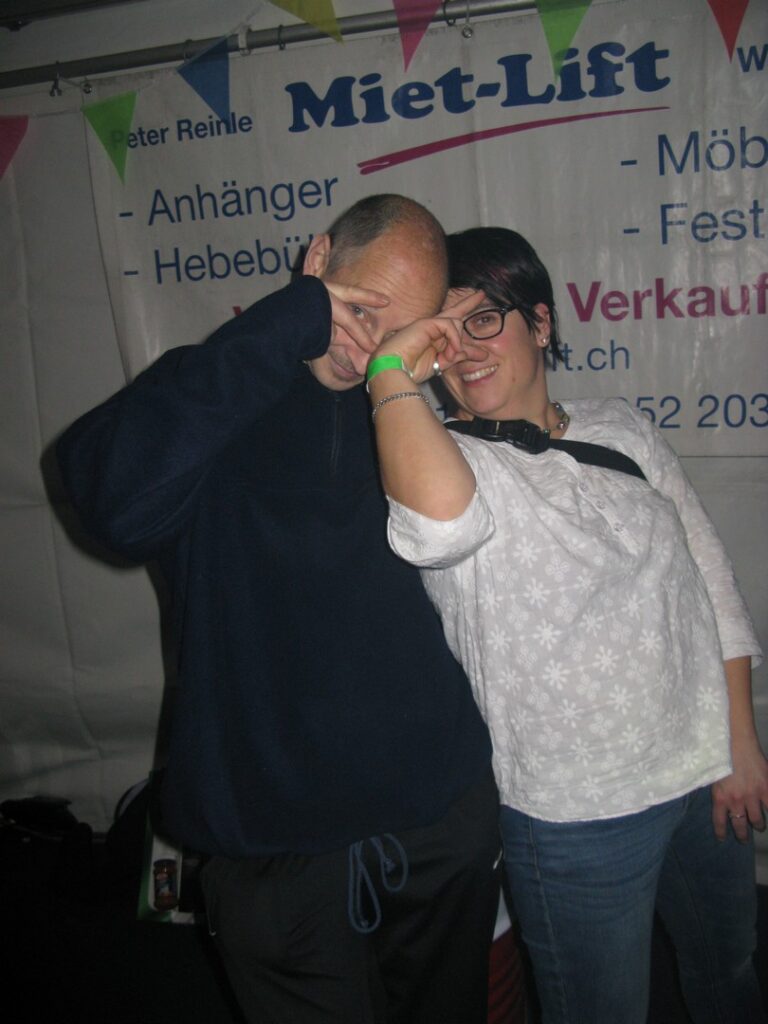 14_TVDR_AU_Bar-1_014