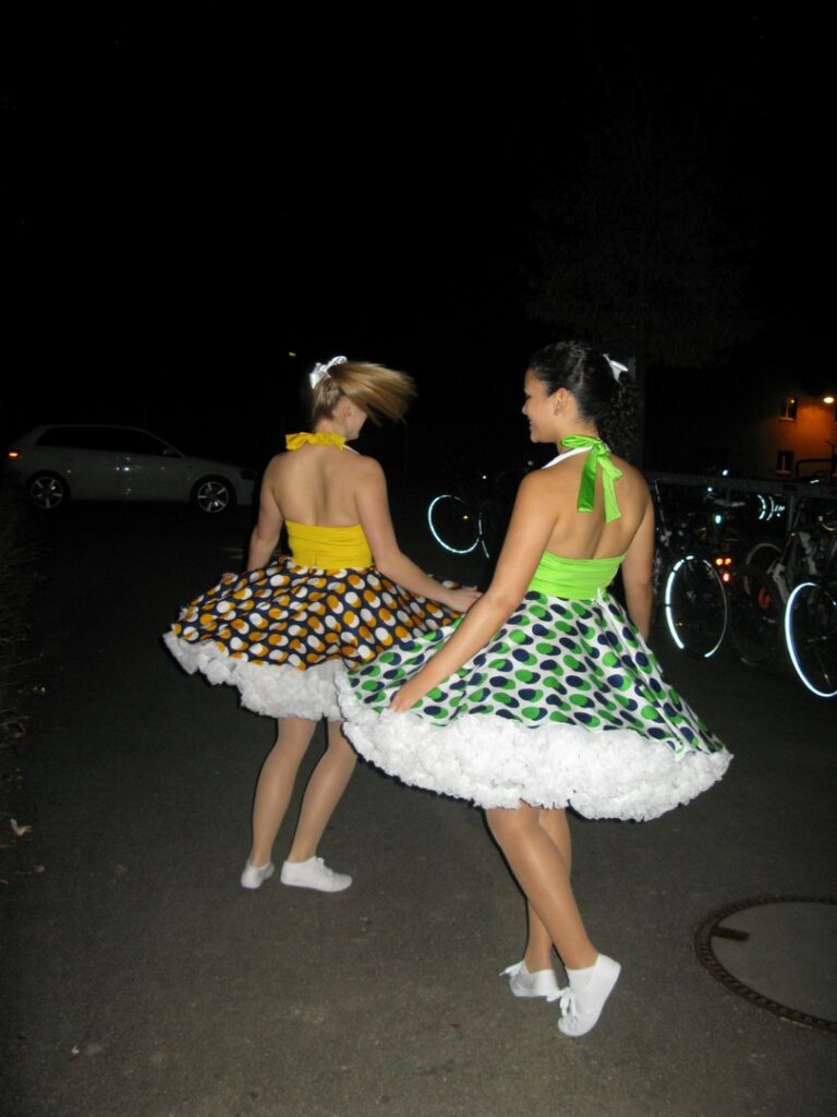 14_TVDR_AU_Bar-1_020