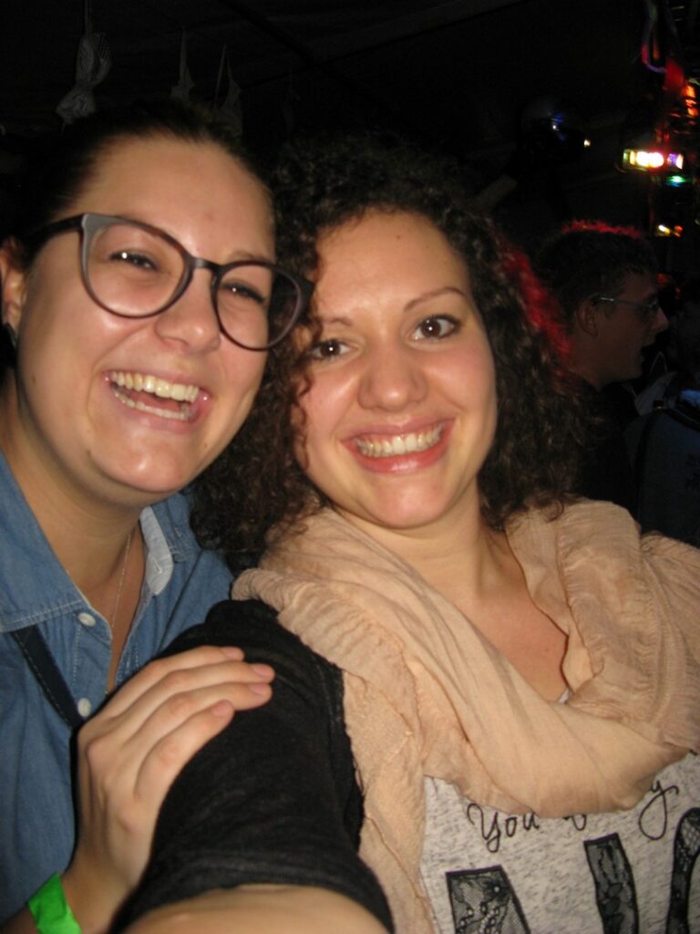 14_TVDR_AU_Bar-1_030