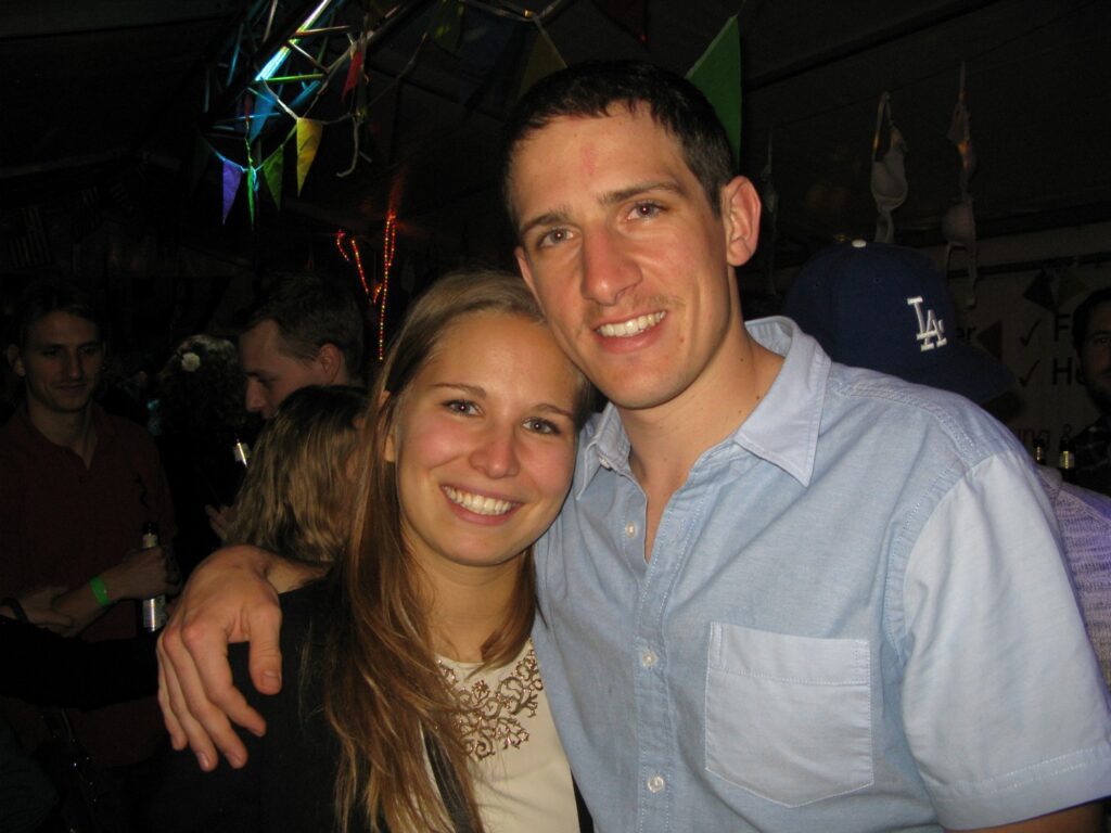 14_TVDR_AU_Bar-1_042