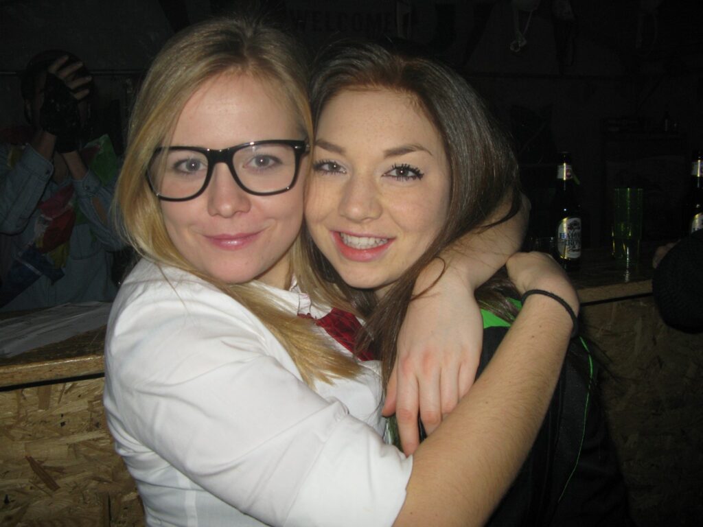 14_TVDR_AU_Bar-1_062