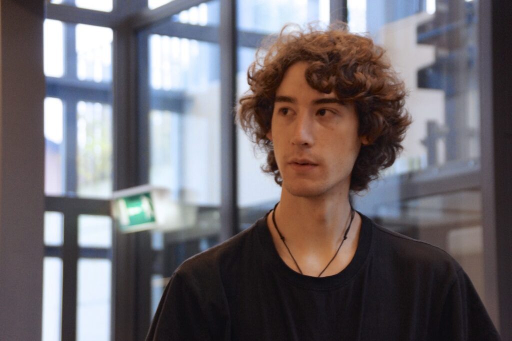 14_TVDR_AU_Buehnenprobe_010