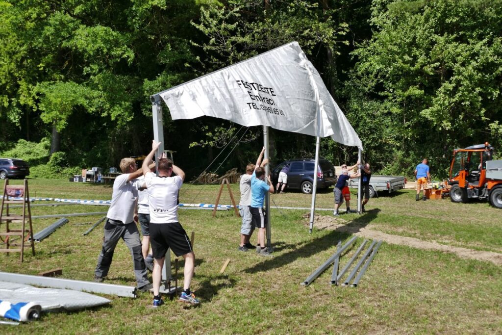 MR - 2017-07-05 Rebenturnfest aufstellen