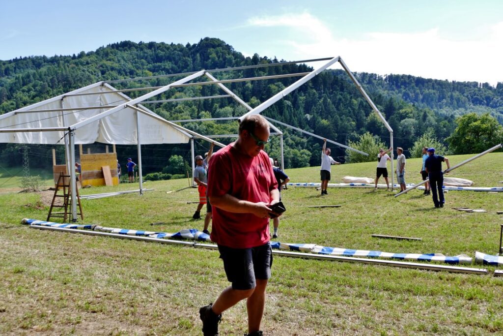 MR - 2017-07-05 Rebenturnfest aufstellen