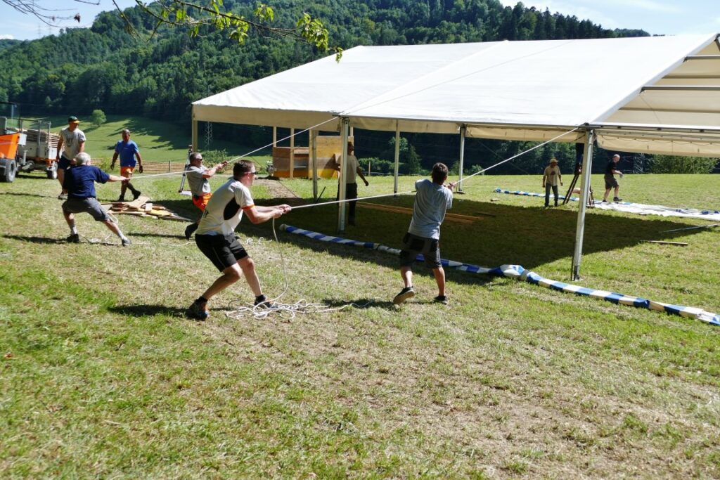 MR - 2017-07-05 Rebenturnfest aufstellen