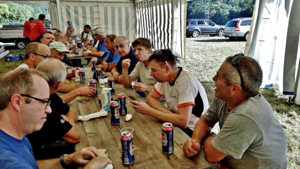 MR - 2017-07-05 Rebenturnfest aufstellen