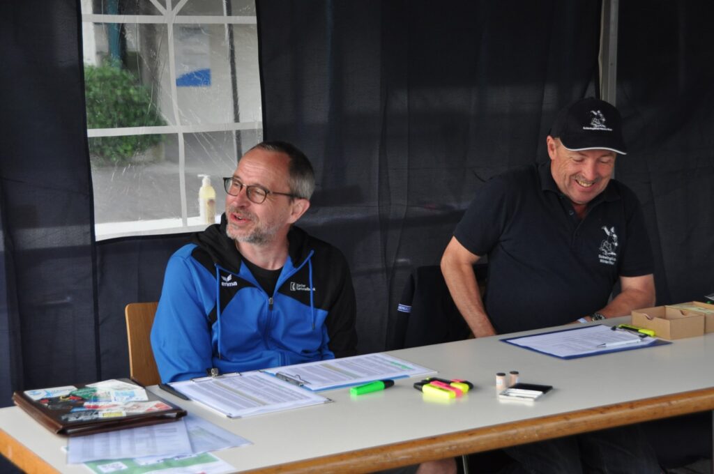 MR_2021_07_Nachwuchsschwingfest__Personal_im_Eisatz_3
