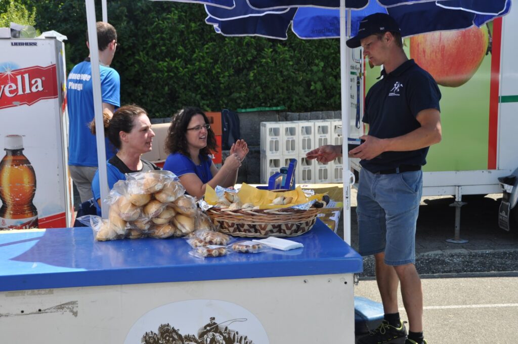 MR_2021_07_Nachwuchsschwingfest__Personal_im_Eisatz_30