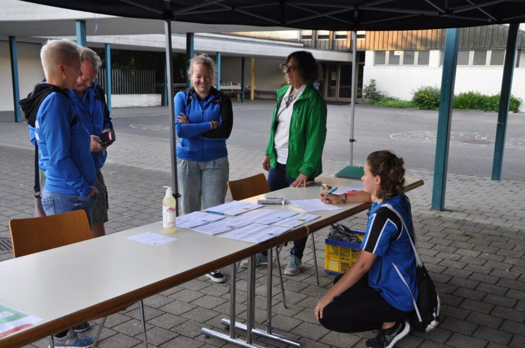 MR_2021_07_Nachwuchsschwingfest__Personal_im_Eisatz_5