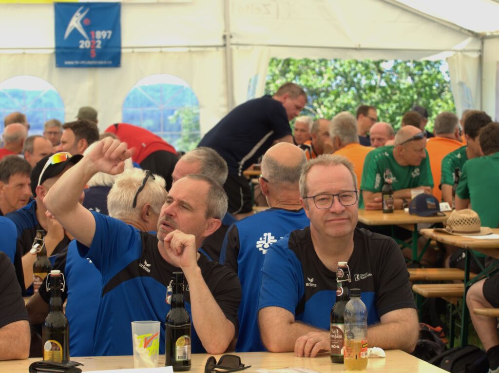 MR_20220703184348-64a2a315