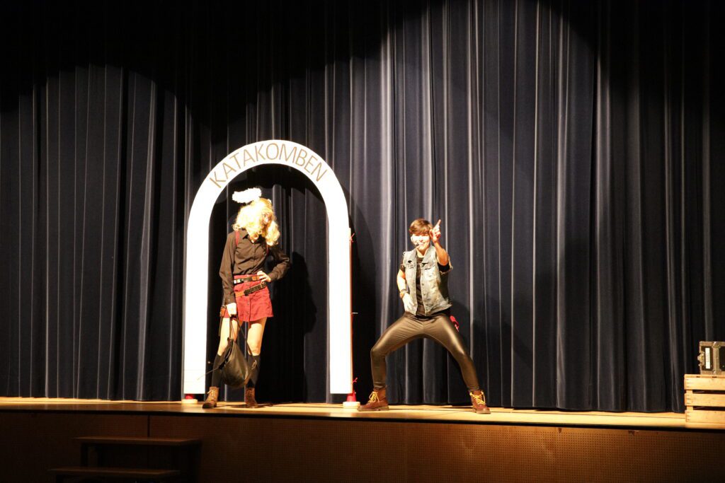 2022-11-23-192713_IMG_2773